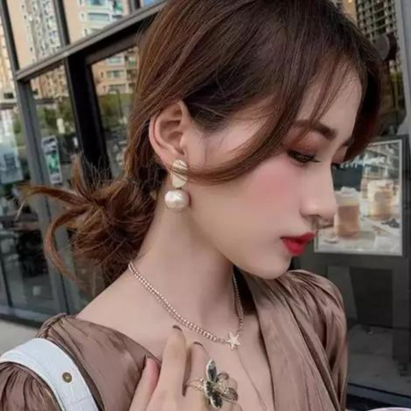 New Trendy stylish Gold Korean Drop earring for girl women
